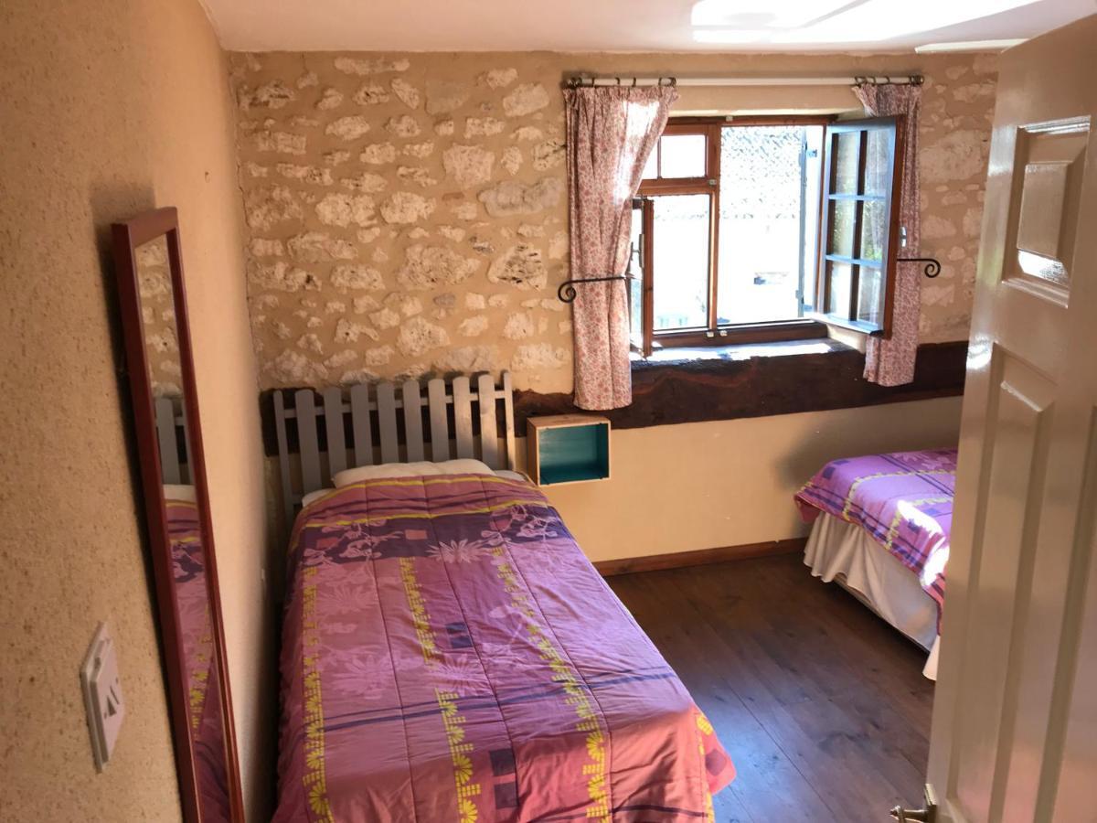 Les Granges Villa Les Lèves-et-Thoumeyragues Exteriör bild