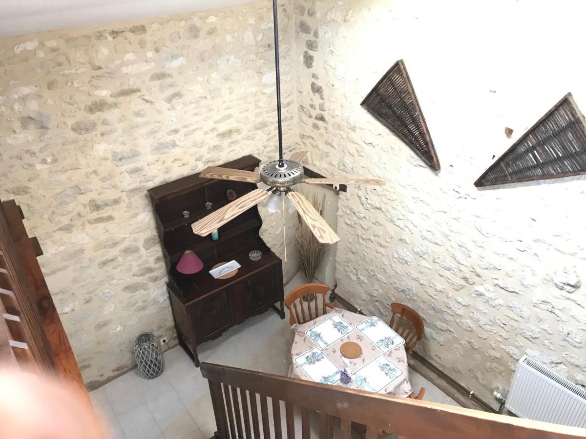 Les Granges Villa Les Lèves-et-Thoumeyragues Exteriör bild