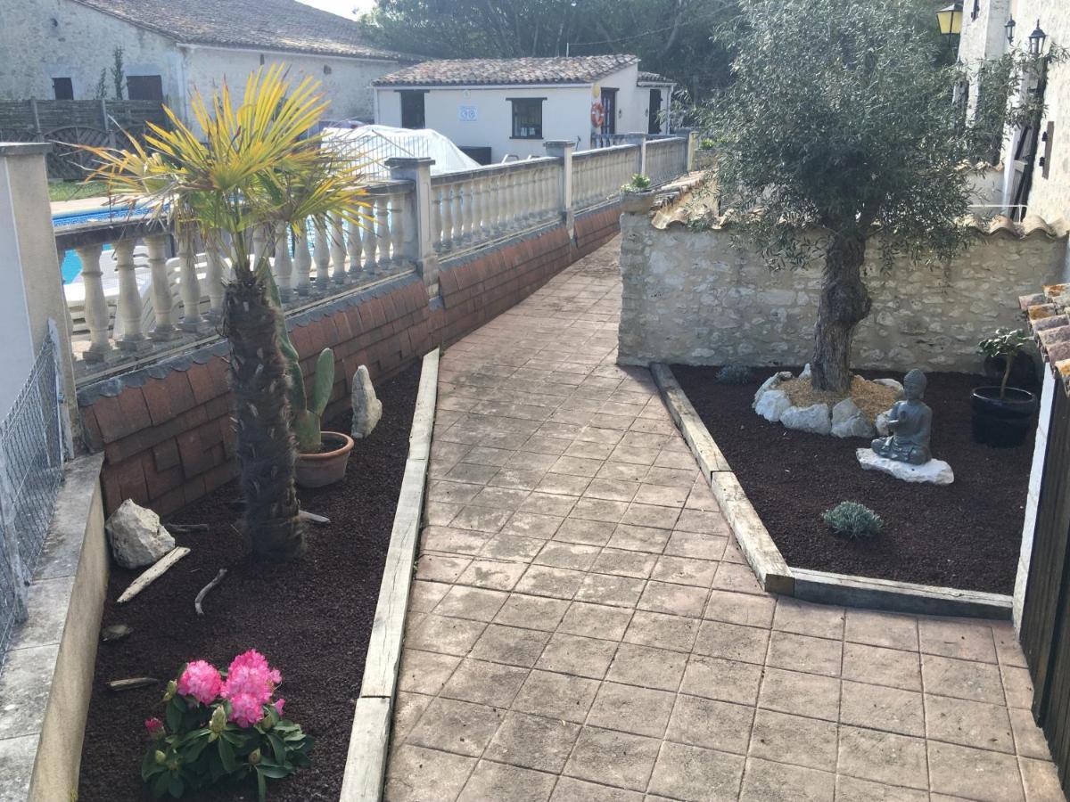 Les Granges Villa Les Lèves-et-Thoumeyragues Exteriör bild