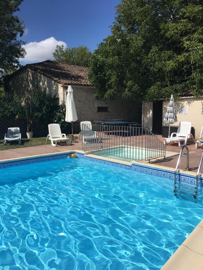Les Granges Villa Les Lèves-et-Thoumeyragues Exteriör bild