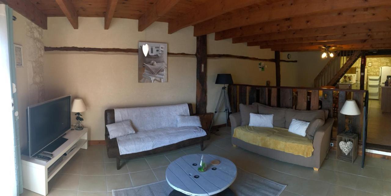 Les Granges Villa Les Lèves-et-Thoumeyragues Exteriör bild